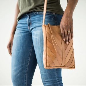 Joanna Gaines’ Favorite Crossbody, by Raven+Lily